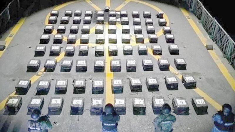 Decomisan casi 2 toneladas de cocaína frente a costas de Acapulco